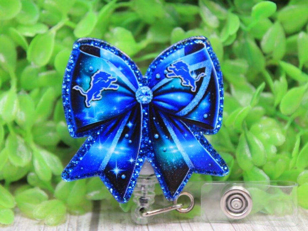 Lions Bow Badge Holder Reel